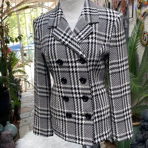 ▪️▪️BLACK-N-WHITE PLAID JACKET▪️▪️